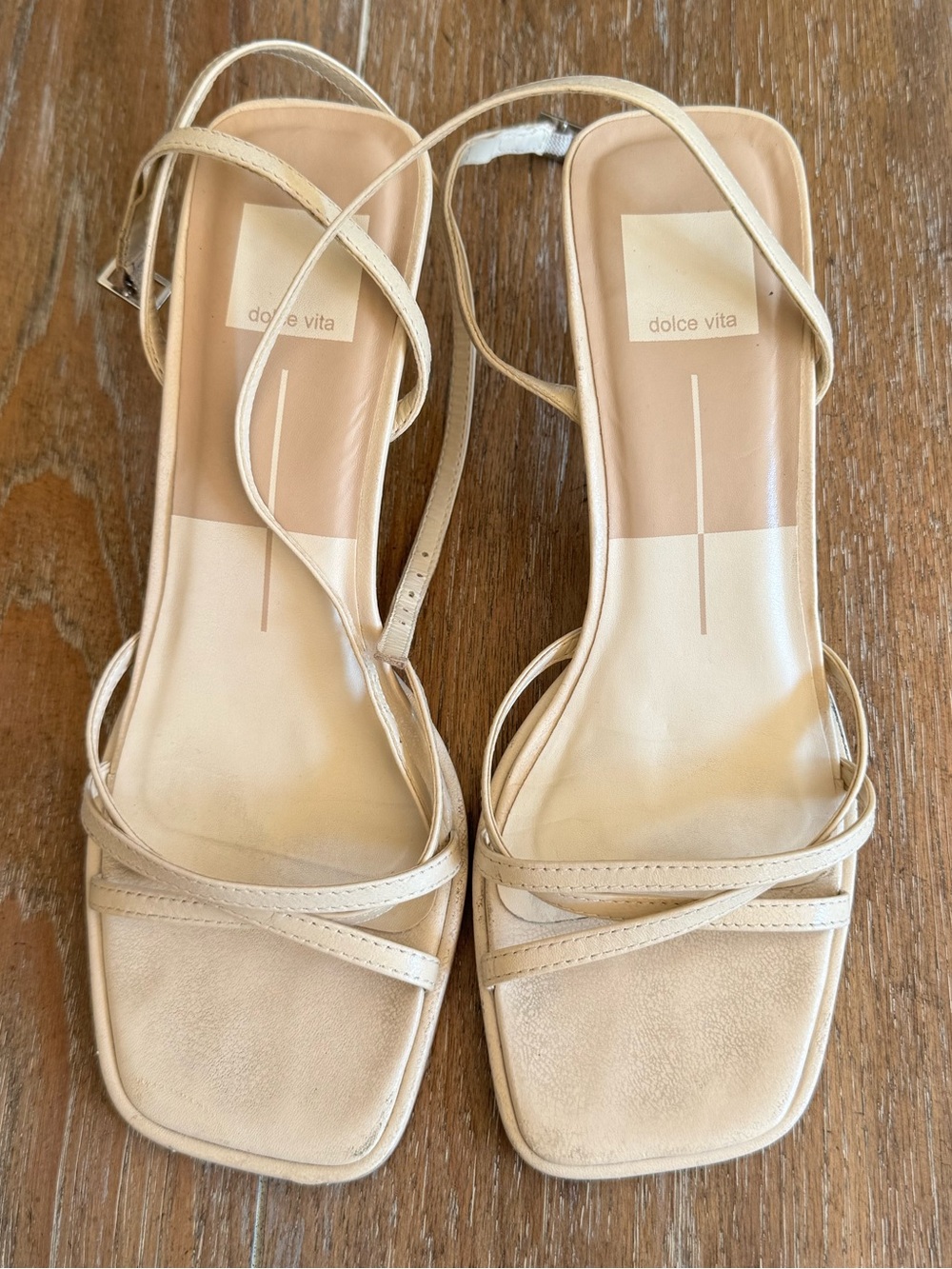 Dolce Vita Women's Beige Strappy Square-Toe Sandals Size 7